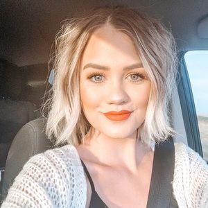 Meet your Posher, Haley